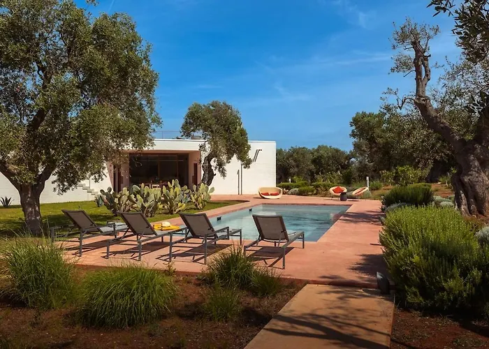 Dell'eclissi * Carovigno